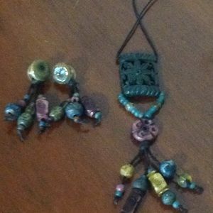 Necklace and earring set